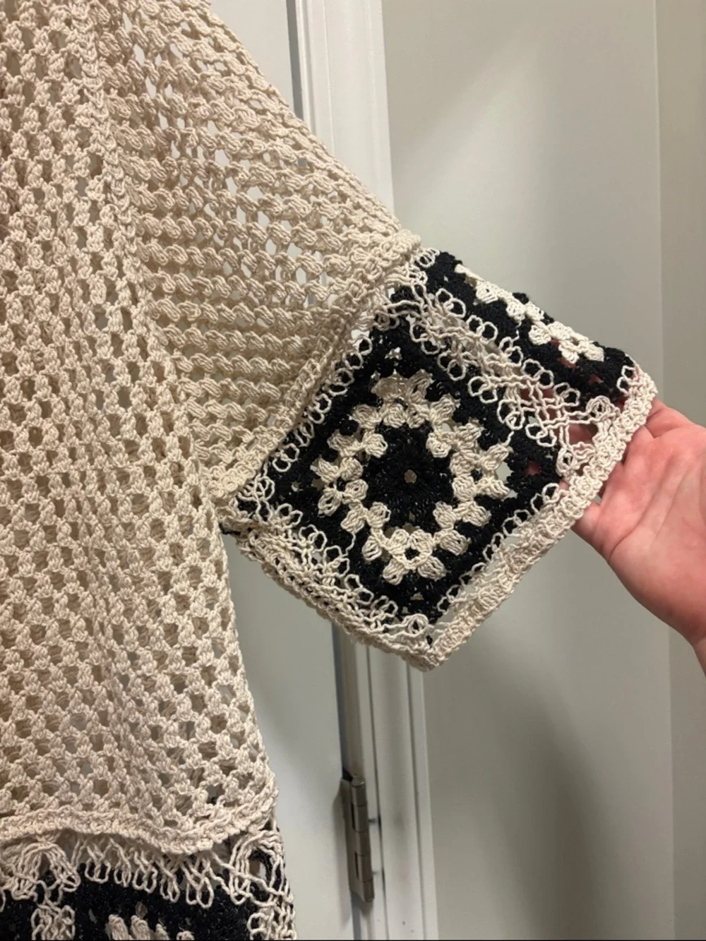 Solitaire Crochet Button-Front Swim Cover up in Cream and Black 2XL
